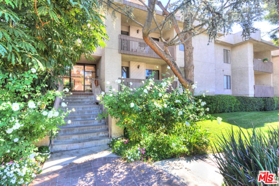15215 Magnolia Blvd Unit 116, Los Angeles, CA 91403 Apartment for