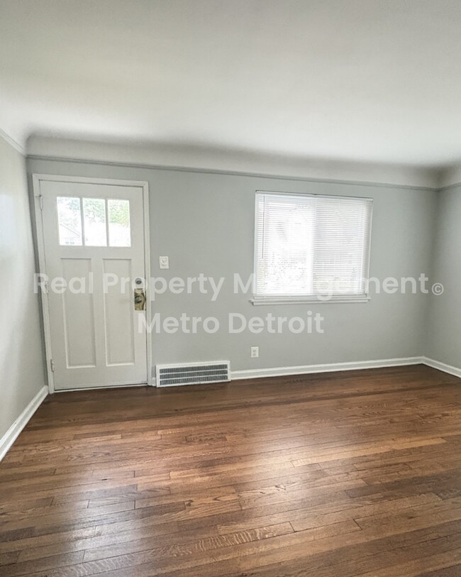 Foto del edificio - 3912 Thomas Ave