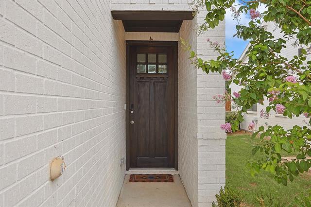 Building Photo - 1116 Rusk Wy