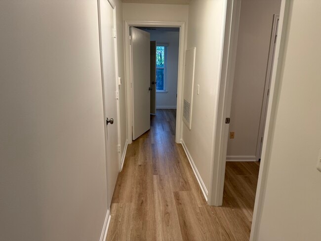 Foto del edificio - 14201 Woolen Oak Ct