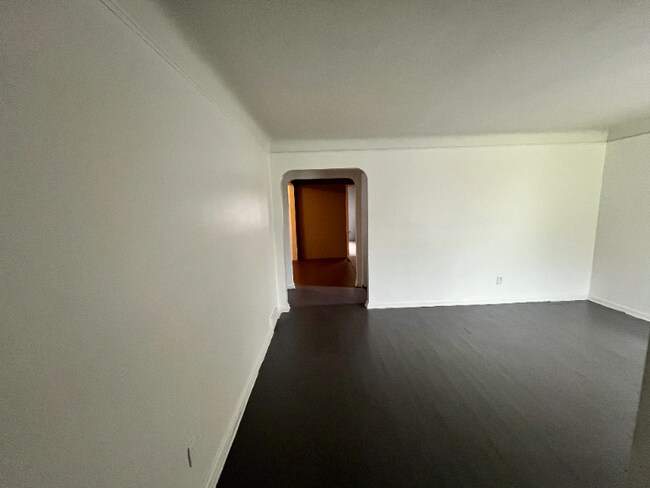 Foto del edificio - 15651 Manning St