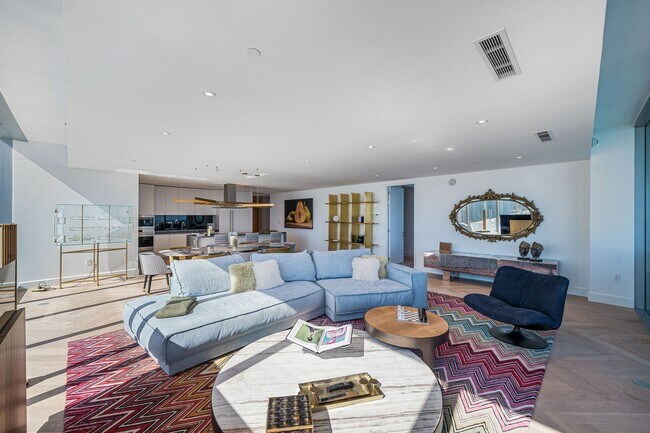 Foto del edificio - 700 NE 26th Terrace