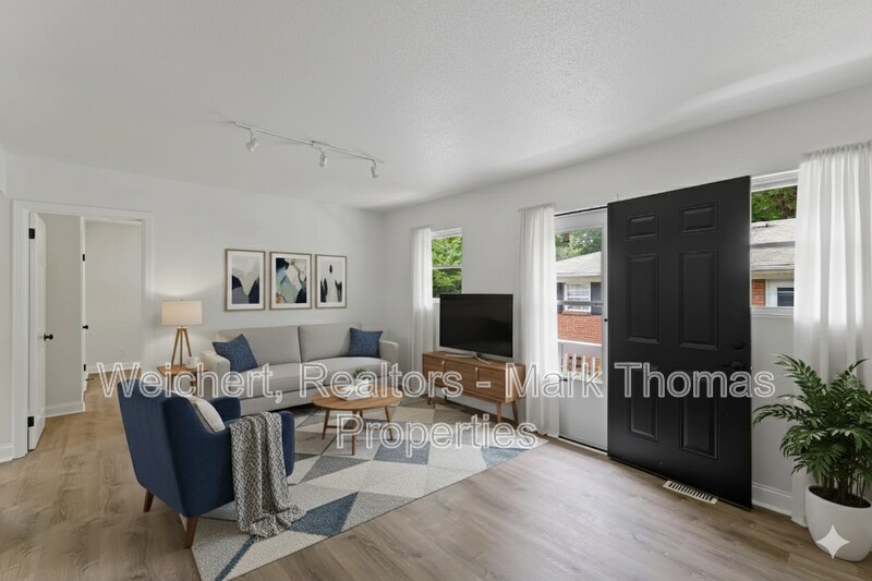 Foto principal - 1522 N Roxboro St