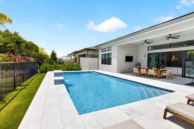 Foto del edificio - 9124 Silver Marsh Ln