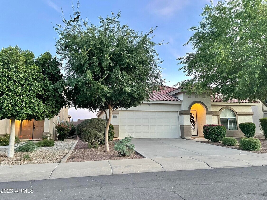 Foto principal - 15521 W Ventura St