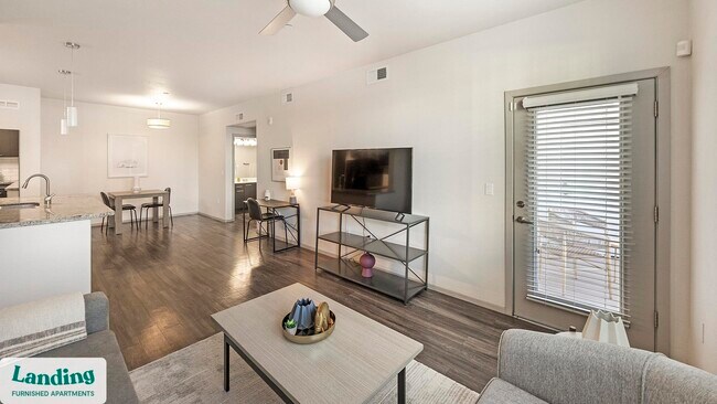 Foto del edificio - 7700 W Aspera Blvd