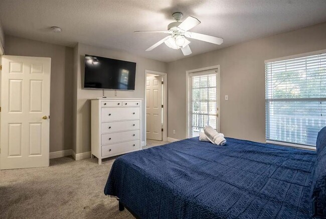 Foto del edificio - 2132 W Spruce St