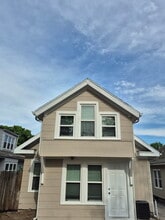 Building Photo - 336 N Brighton Ave