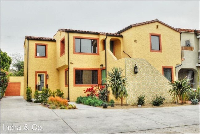 Foto del edificio - 122-124 N Harper Ave