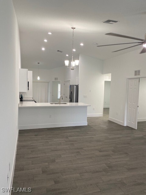 Foto del edificio - 1508 Haviland Ave S