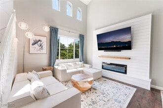 Building Photo - 11375 Ogden Mills Dr