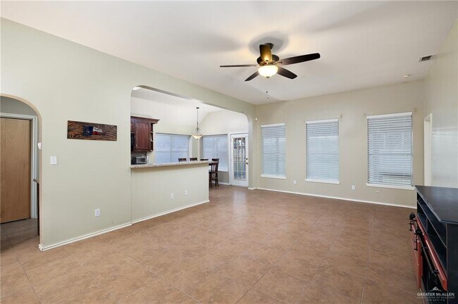 Living Room - 3805 Martin Ave