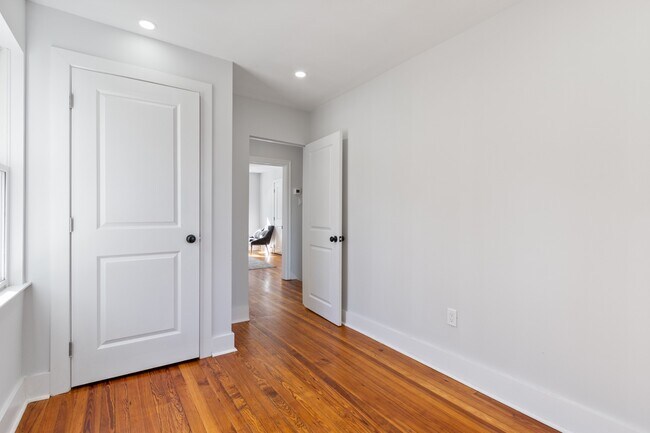 Foto del edificio - 521 Homewood Ave