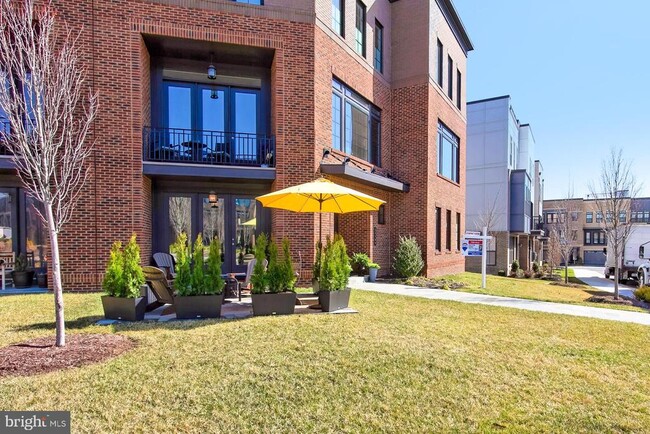 Foto del edificio - 23109 Cottonwillow Sq