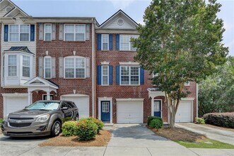 Building Photo - 3187 Mill Springs Cir NE