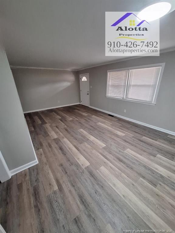 Foto del edificio - 2207 McBain Dr