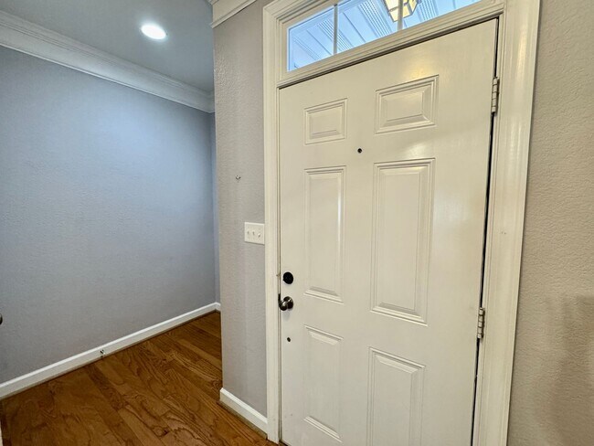 Building Photo - Available 11-06-25! Some Utilities Include...