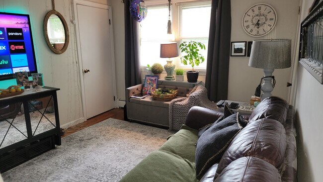 Foto del edificio - 74 Main St