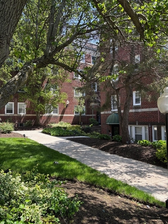 Primary Photo - 107 Summer St