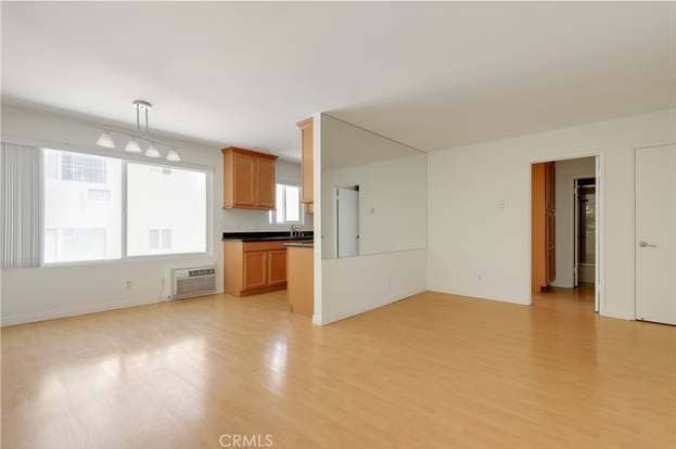 Building Photo - 972 Larrabee St