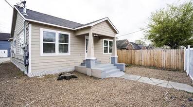 Building Photo - 1126 Ryon St