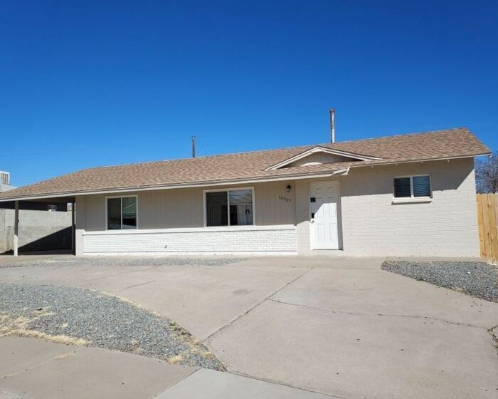 10307 Cornelia Ct SW, Albuquerque, NM 87121 House Rental in