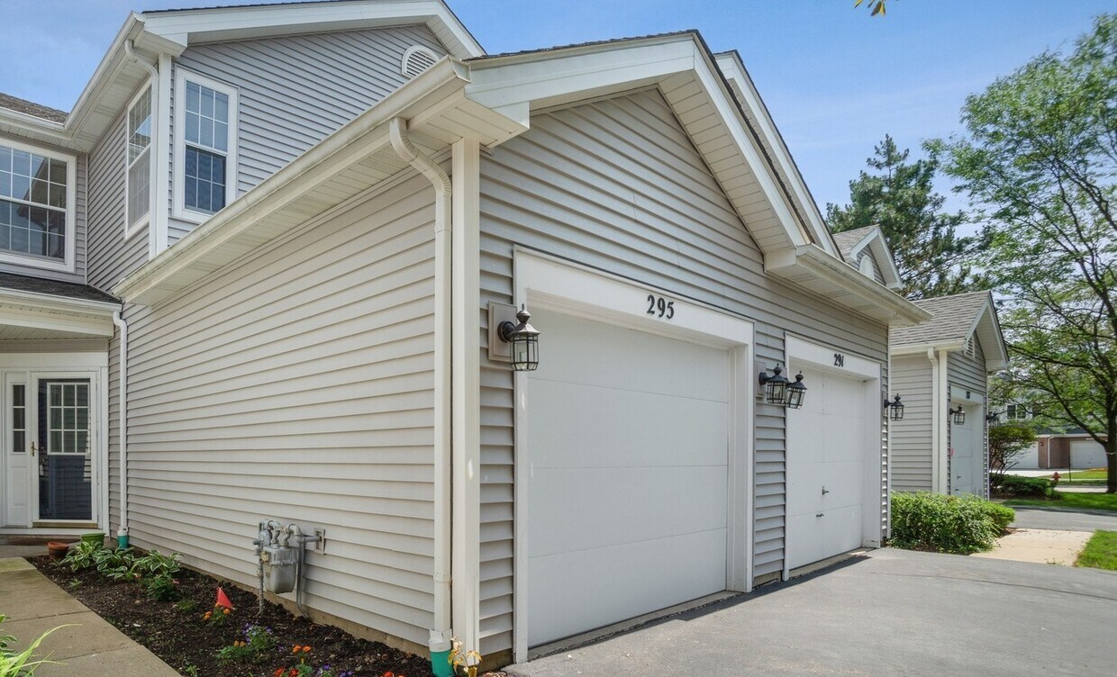 Foto principal - 295 Hunterdon Ct