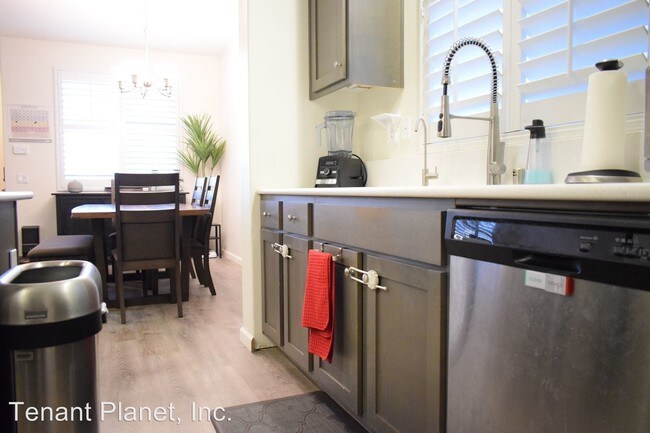 Foto del edificio - 4 br, 2.5 bath House - 1329 Keck Rd