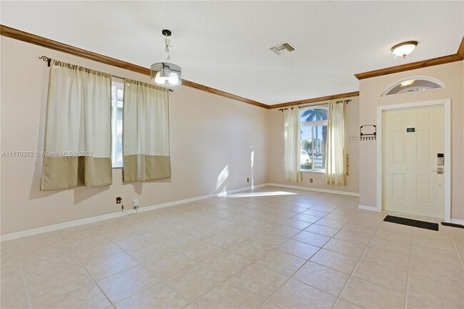 Building Photo - 3842 Pebblebrook Ct