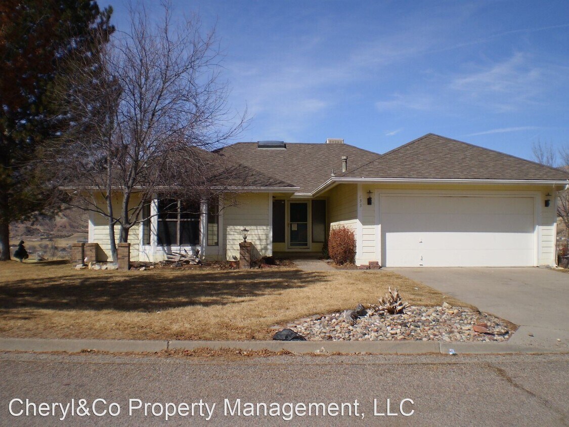 Primary Photo - 2 br, 2 bath House - 233 Willow Creek Trail