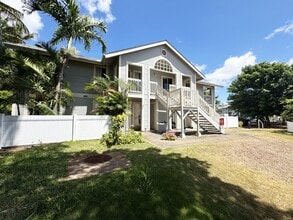 Building Photo - 94-215-215 Paioa Pl