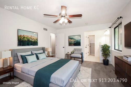 Foto del edificio - 7920 W 113th Terrace