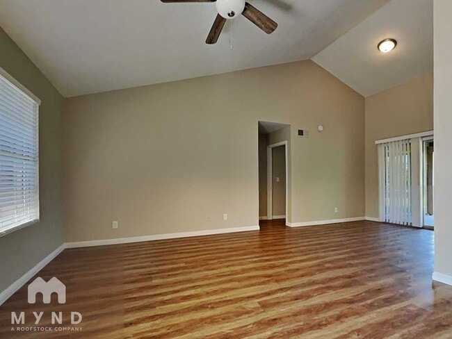 Foto del edificio - 818 E Piute Ave