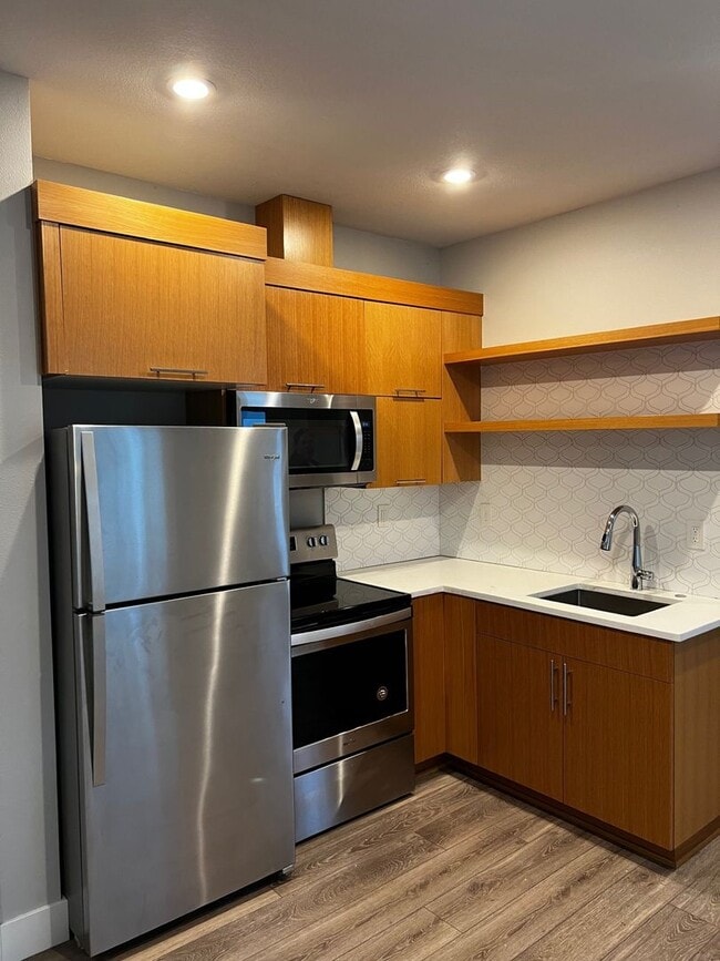 Building Photo - KENTON GEM