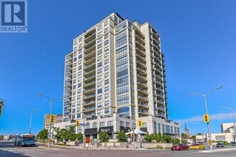 Building Photo - 160-1160 Macdonell St