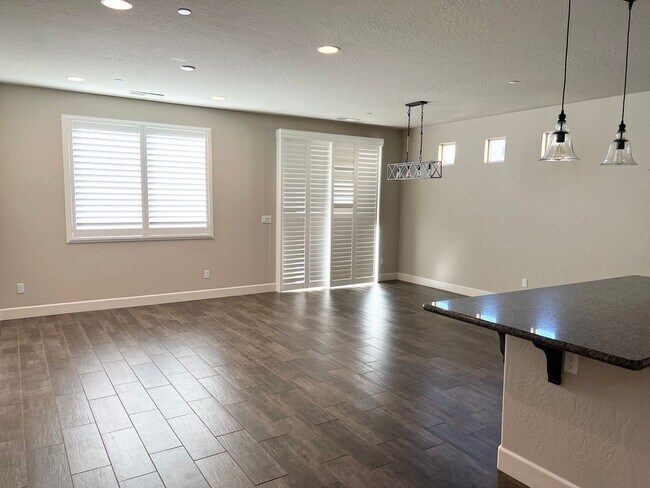 Foto del edificio - 3 br, 2 bath House - 3482 Brimhall Ln