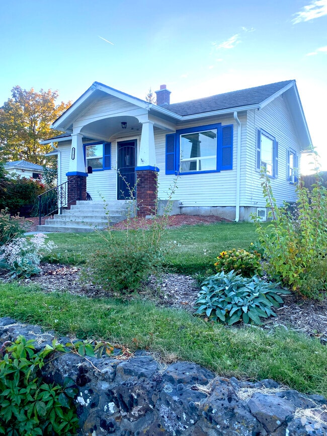 Slater Walker Park Basement Apartments for Rent Spokane, WA 1