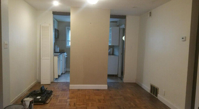 Dining Room - 6483 Lensen St