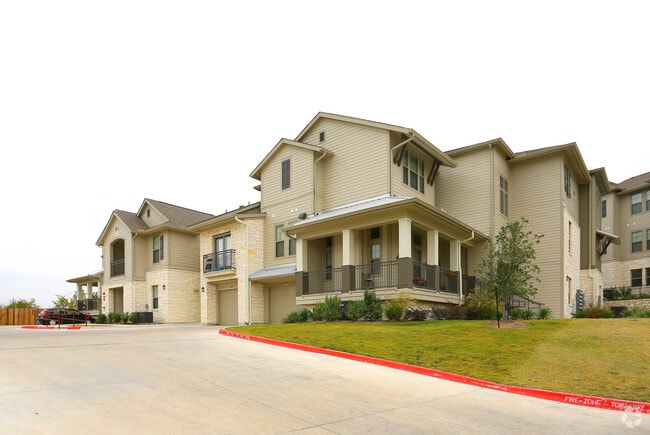 Building Photo - Allegre Point