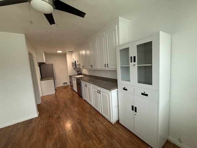 Foto del edificio - 2727 E Louise Ave