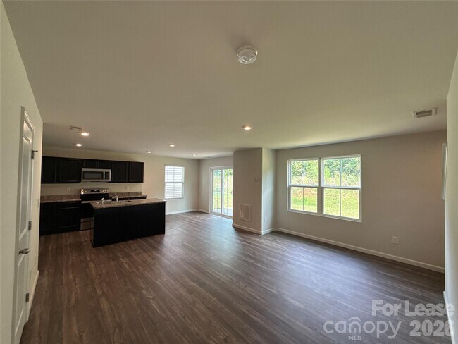 Building Photo - 4208 Bowline Dr