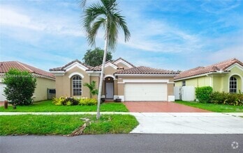 Building Photo - 4949 SW 134th Ave
