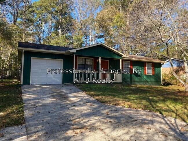 Building Photo - 2403 Rodgers Dr SE