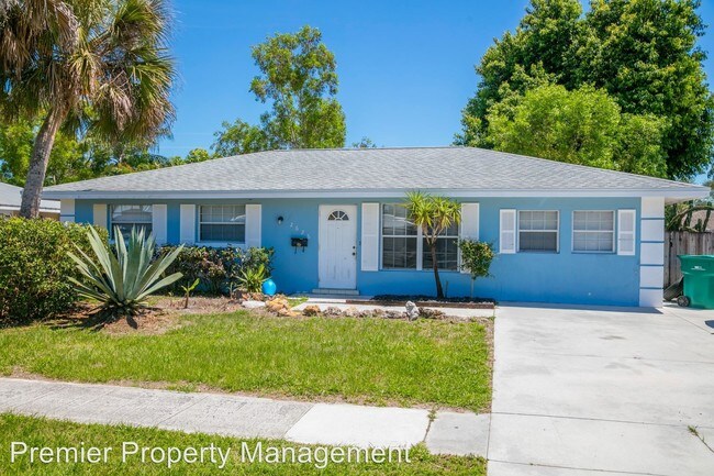 Building Photo - 4 br, 2 bath House - 2626 Poinciana Dr