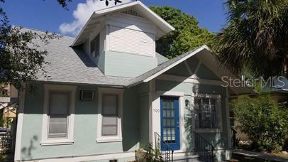 Foto principal - 700 Grove St N