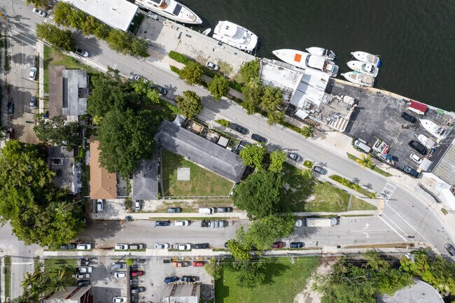 Aerial Photo - 631 NW 3rd St