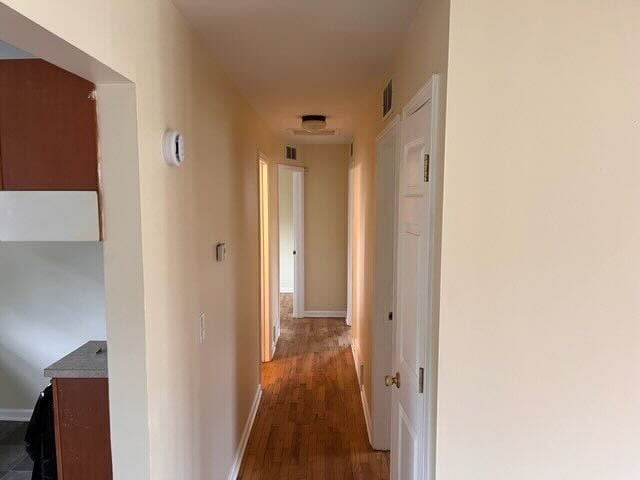 Building Photo - Move-In Ready Home in a Peaceful Mount Mor...