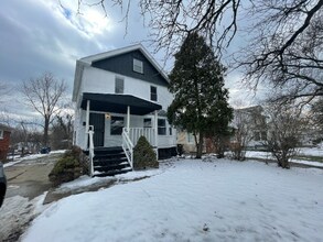 Building Photo - 16902 Langley Ave