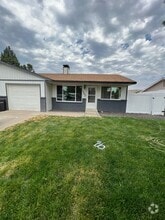 Building Photo - 3307 Castlevale Rd