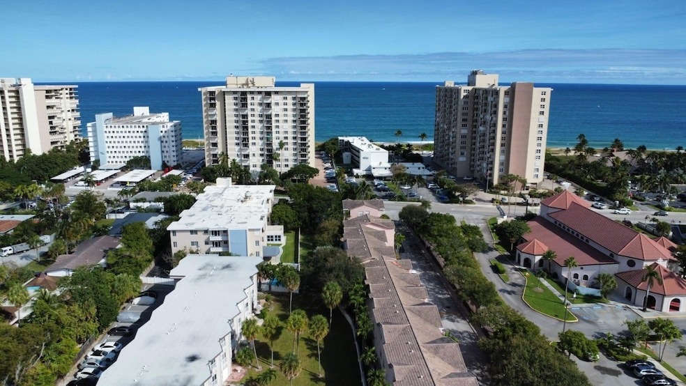 Primary Photo - 1967 S Ocean Blvd